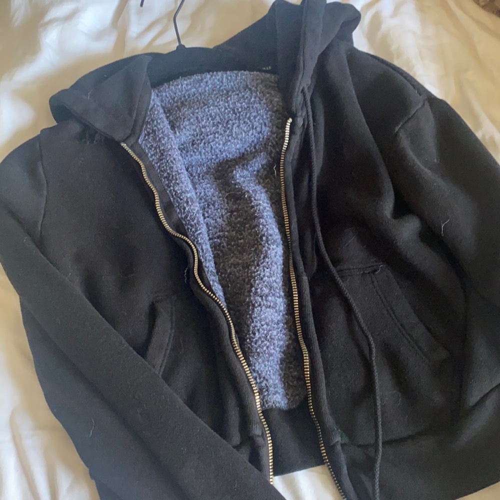 Brandy Melville cropped Christy hoodie